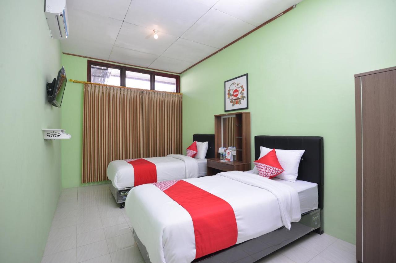 Super Oyo 1046 Omah Pathok Yogyakarta Exterior foto