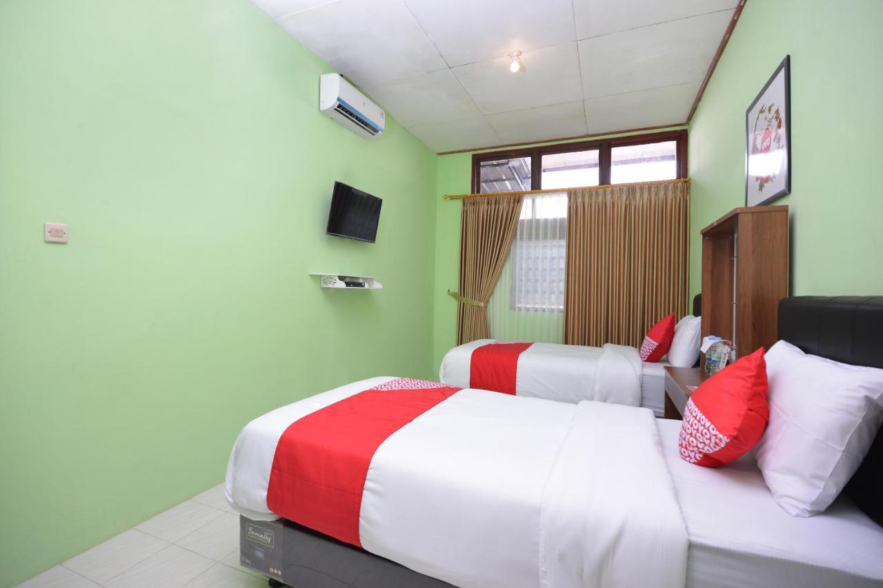 Super Oyo 1046 Omah Pathok Yogyakarta Exterior foto